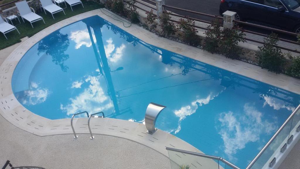 Hatzoudis Luxury Suites Chrysi Ammoudia Exterior foto