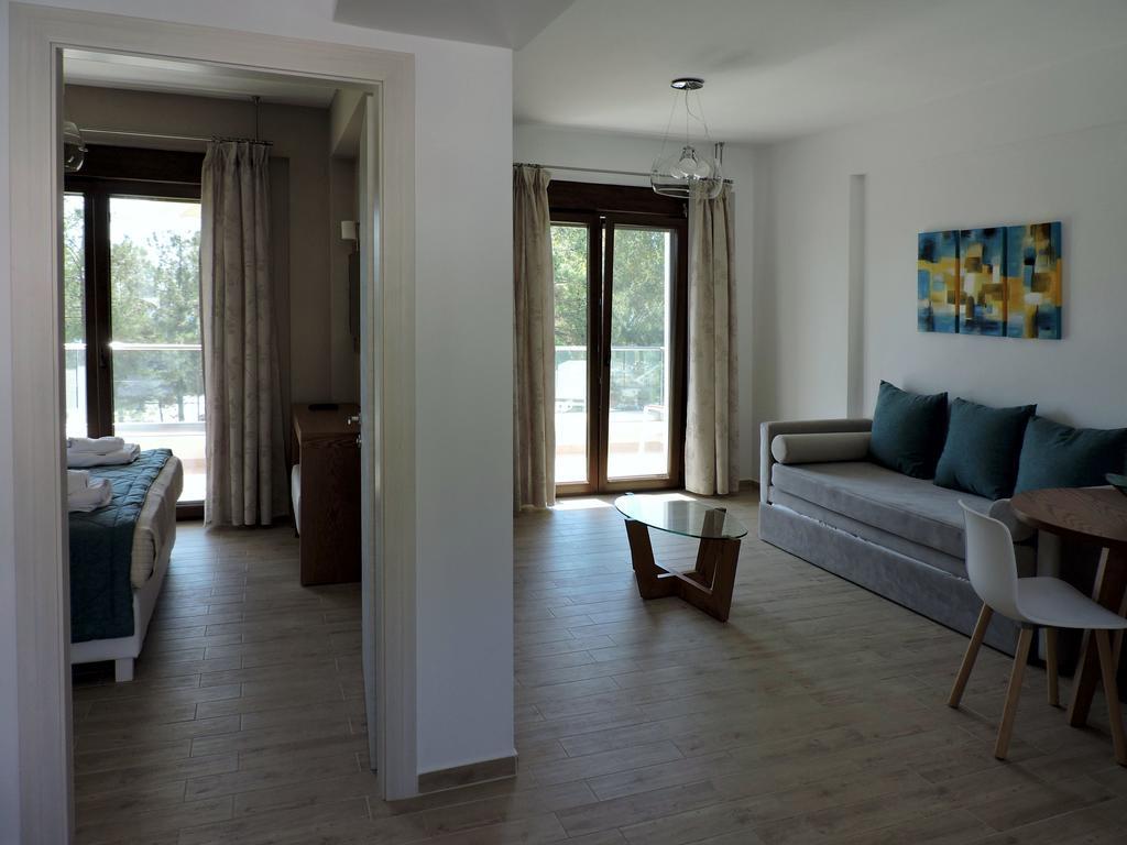 Hatzoudis Luxury Suites Chrysi Ammoudia Exterior foto